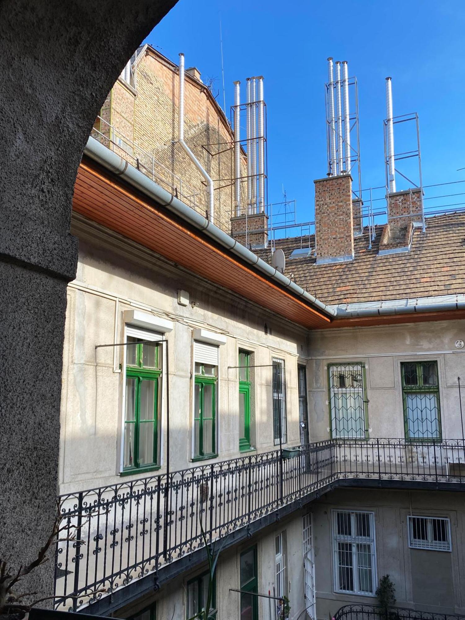 Awesome Apartment In The City — Photos 2